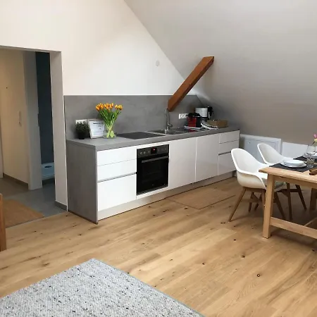 Mama Kaethe - * 넨징